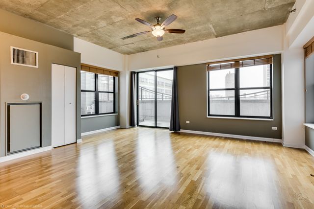 1122 W Catalpa Avenue 402, Chicago, IL 60640