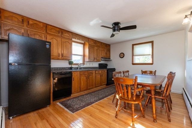 8 Siren St, Winthrop, MA 02152