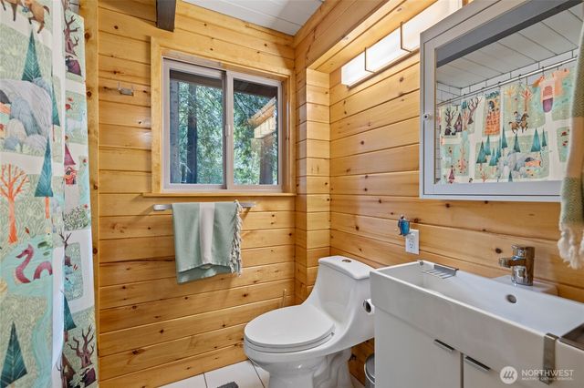 329 Sudden Valley Drive, Bellingham, WA 98229