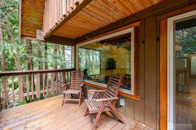 329 Sudden Valley Drive, Bellingham, WA 98229