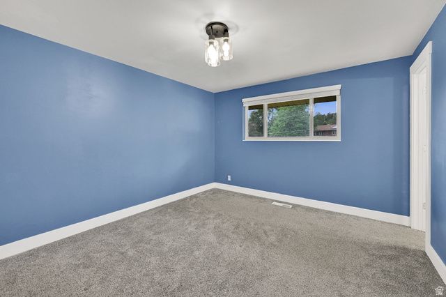 3207 N MOUNT LOMOND DR., North Ogden, UT 84414