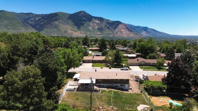 3207 N MOUNT LOMOND DR., North Ogden, UT 84414