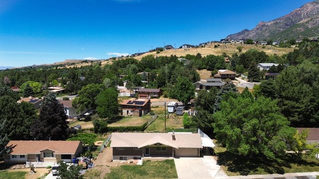 3207 N MOUNT LOMOND DR., North Ogden, UT 84414