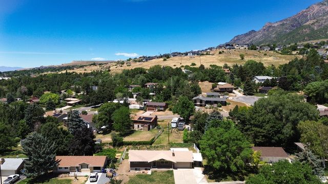 3207 N MOUNT LOMOND DR., North Ogden, UT 84414