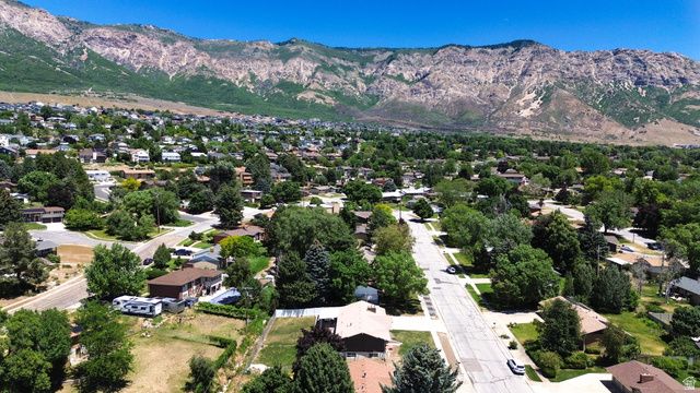 3207 N MOUNT LOMOND DR., North Ogden, UT 84414