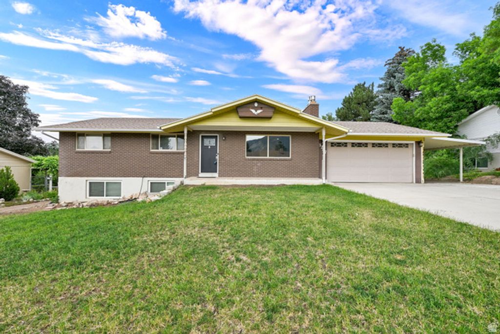 3207 N MOUNT LOMOND DR., North Ogden, UT 84414