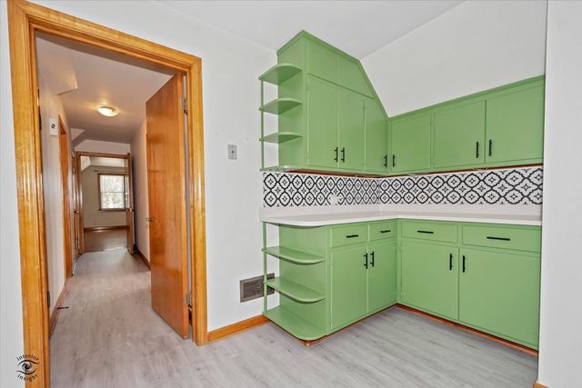 5540 S Merrimac Avenue, Chicago, IL 60638