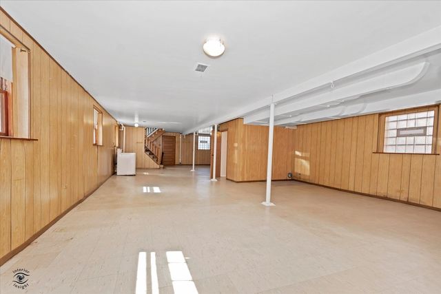 5540 S Merrimac Avenue, Chicago, IL 60638
