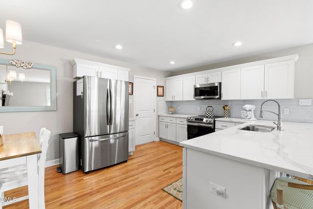 1304 Marlborough Road, Raleigh, NC 27610