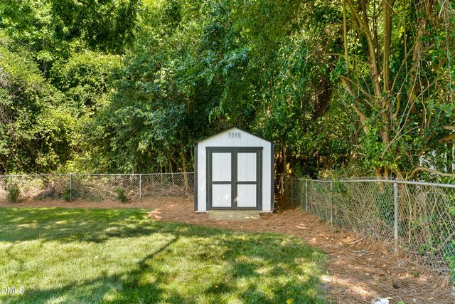 1304 Marlborough Road, Raleigh, NC 27610