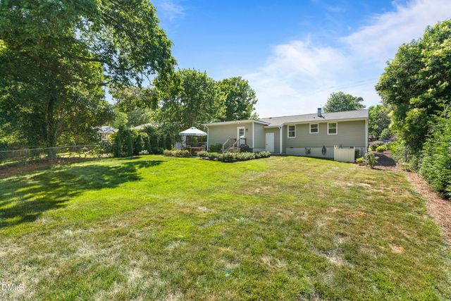 1304 Marlborough Road, Raleigh, NC 27610