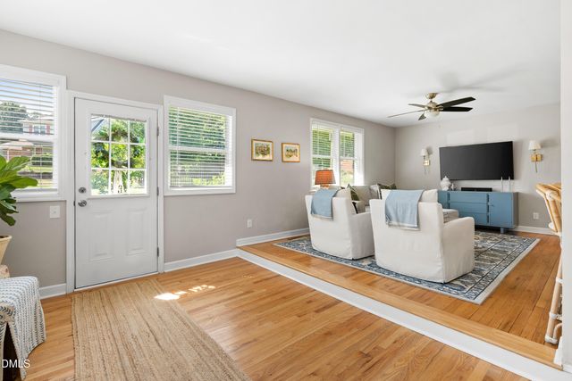 1304 Marlborough Road, Raleigh, NC 27610