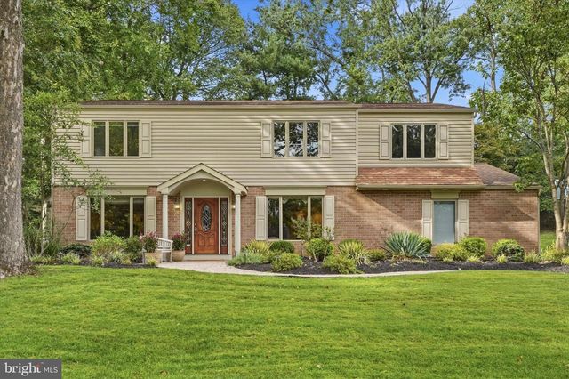 33 SUGAR MAPLE LN, Lafayette Hill, PA 19444