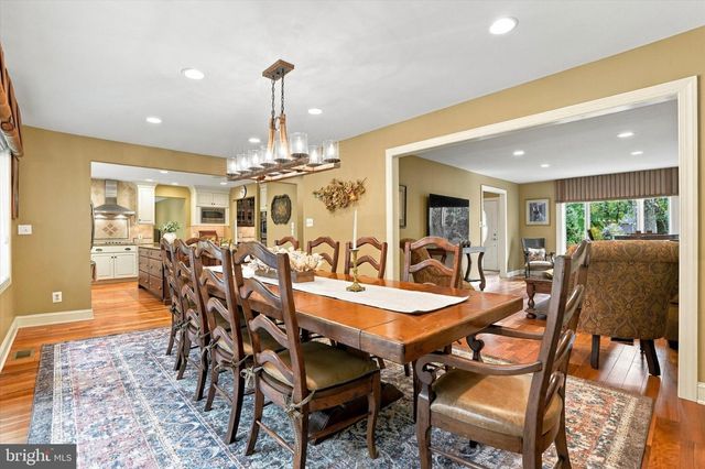 33 SUGAR MAPLE LN, Lafayette Hill, PA 19444