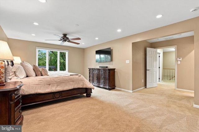 33 SUGAR MAPLE LN, Lafayette Hill, PA 19444