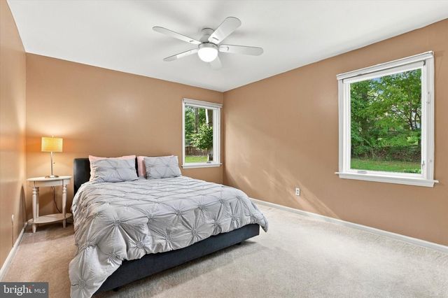 33 SUGAR MAPLE LN, Lafayette Hill, PA 19444