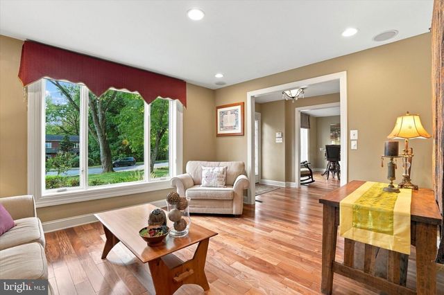 33 SUGAR MAPLE LN, Lafayette Hill, PA 19444