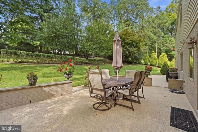 33 SUGAR MAPLE LN, Lafayette Hill, PA 19444