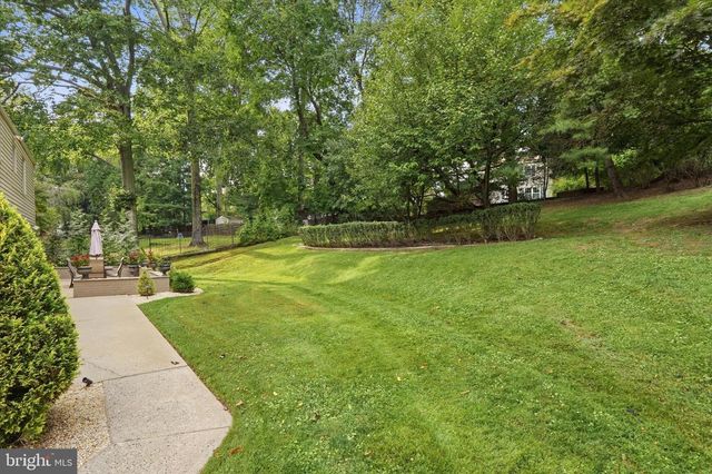 33 SUGAR MAPLE LN, Lafayette Hill, PA 19444