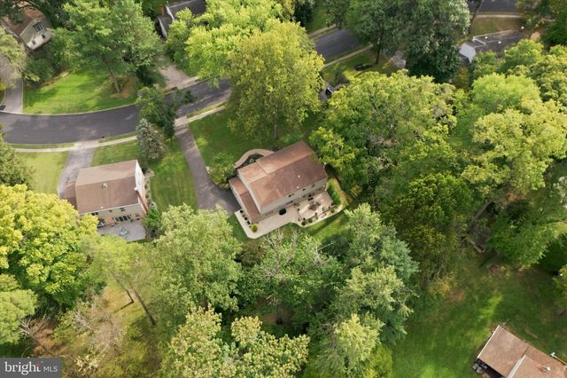 33 SUGAR MAPLE LN, Lafayette Hill, PA 19444