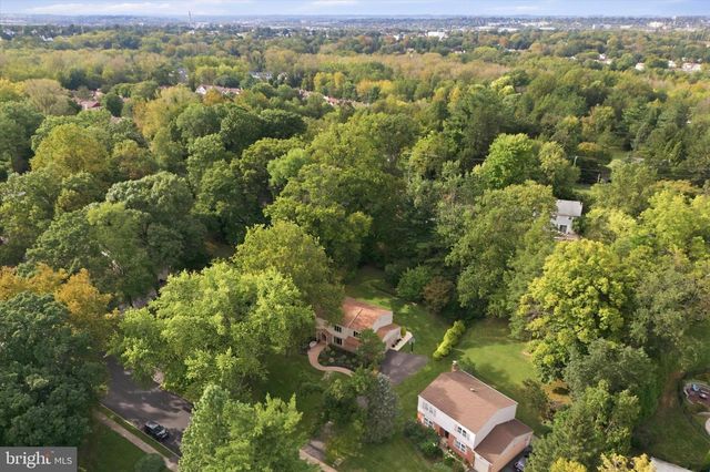 33 SUGAR MAPLE LN, Lafayette Hill, PA 19444