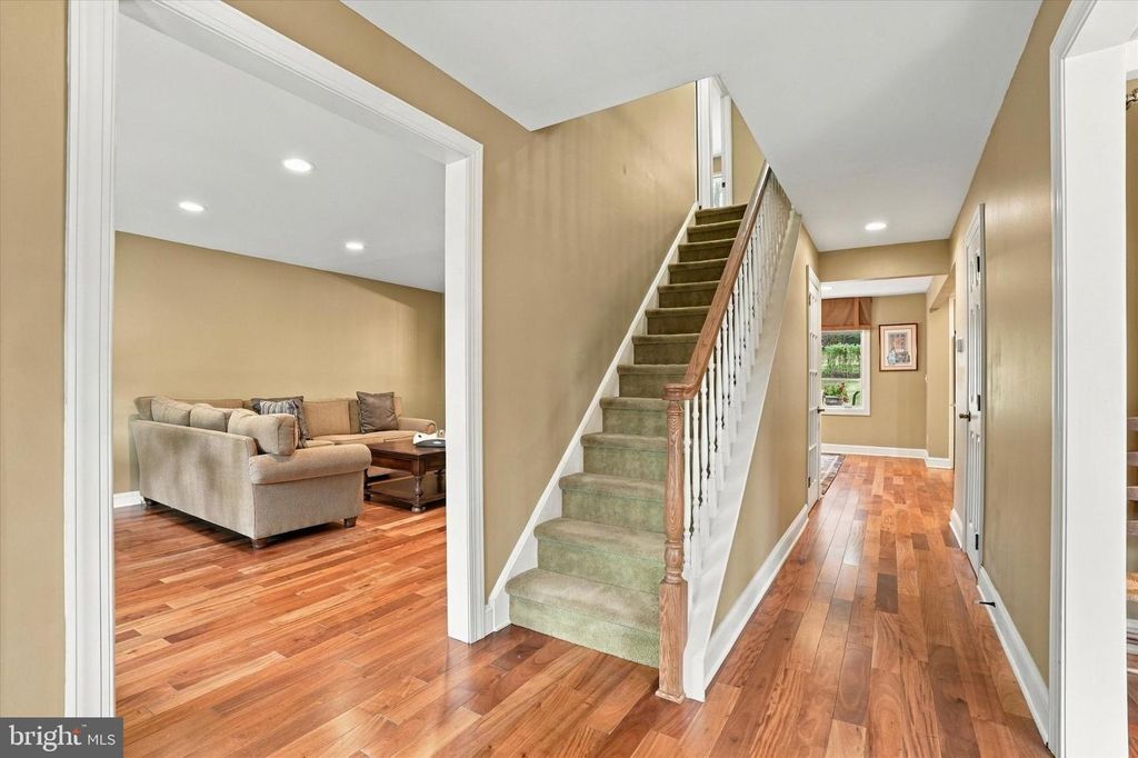33 SUGAR MAPLE LN, Lafayette Hill, PA 19444 — photo 5