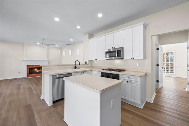 4330 Canterbury Walk Drive, Duluth, GA 30097