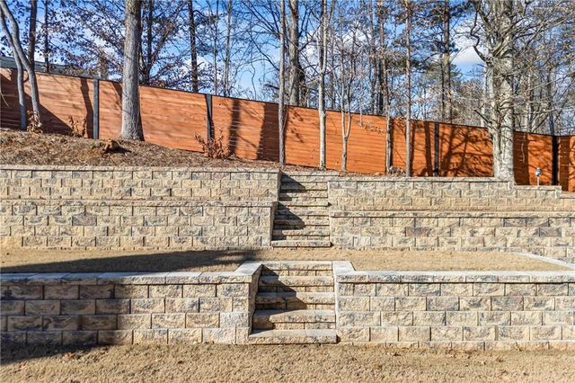 4330 Canterbury Walk Drive, Duluth, GA 30097