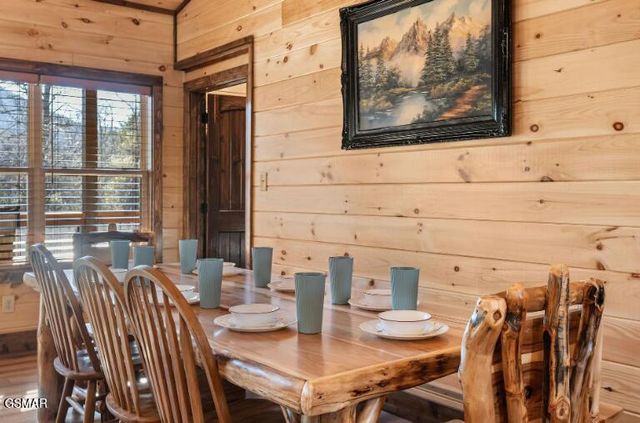 561 Sugar Loaf Road, Seymour, TN 37865