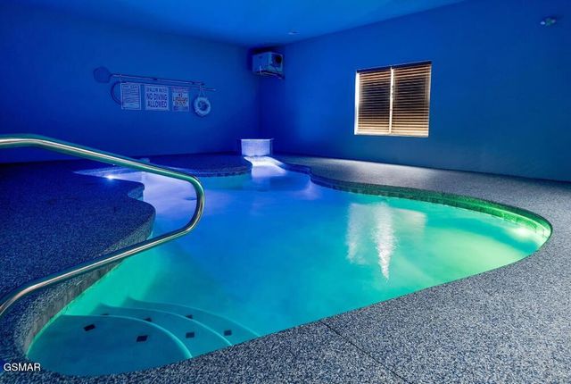 561 Sugar Loaf Road, Seymour, TN 37865