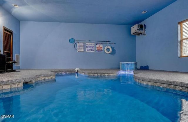 561 Sugar Loaf Road, Seymour, TN 37865