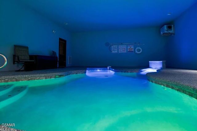 561 Sugar Loaf Road, Seymour, TN 37865