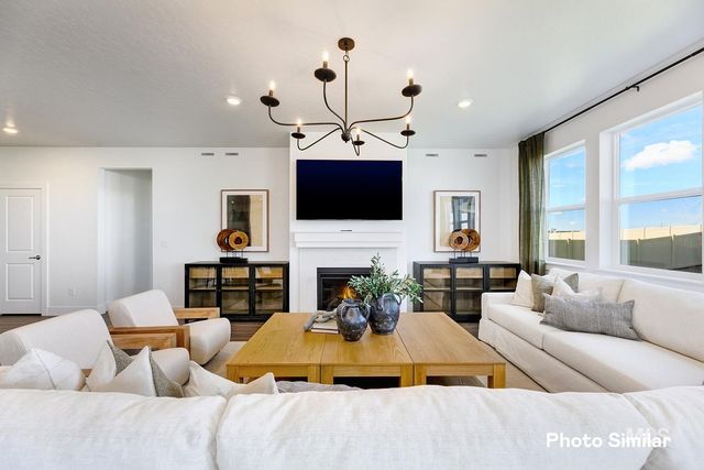 15111 Cloud Crest Ave, Caldwell, ID 83607