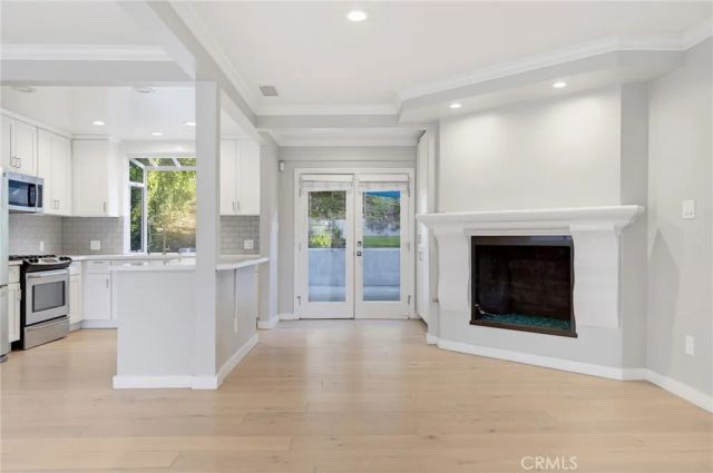11423 Sunshine Terrace, Studio City, CA 91604
