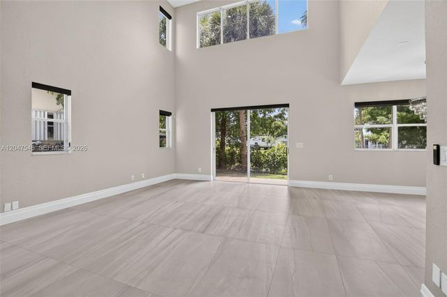12410 SW 1st Street, Plantation, FL 33325