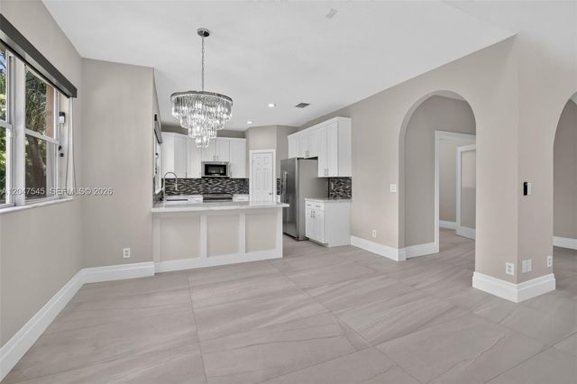 12410 SW 1st Street, Plantation, FL 33325
