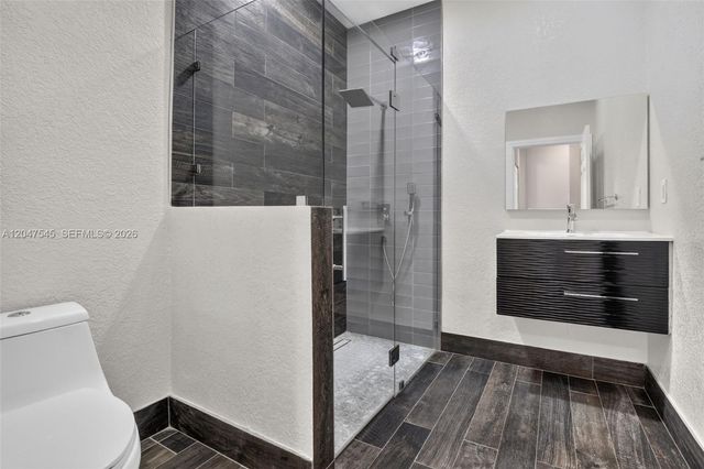 12410 SW 1st Street, Plantation, FL 33325