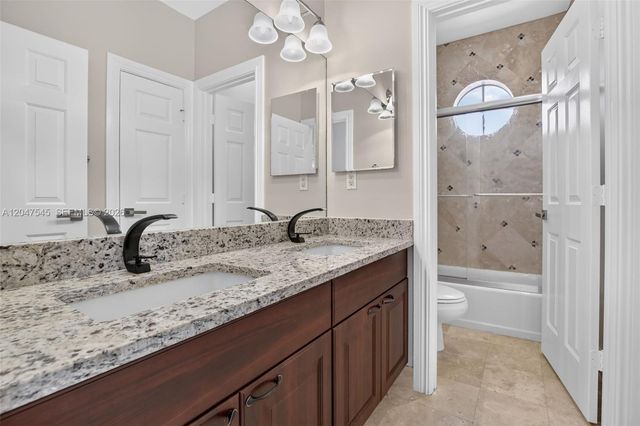 12410 SW 1st Street, Plantation, FL 33325