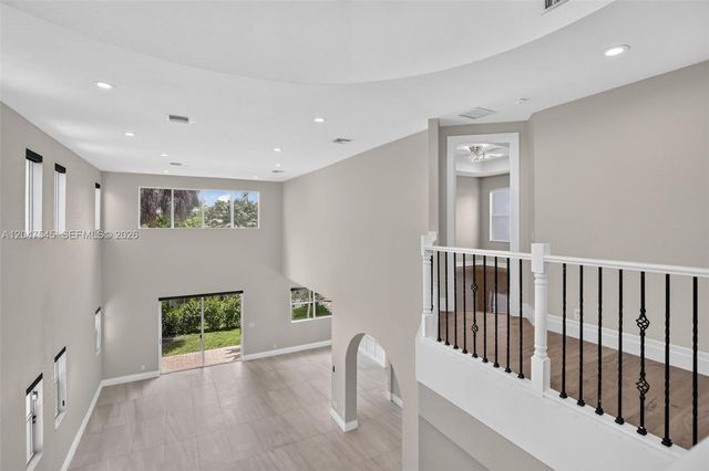 12410 SW 1st Street, Plantation, FL 33325