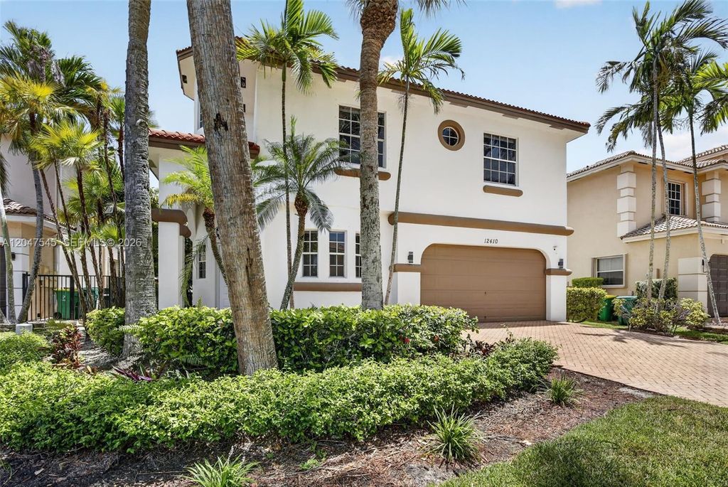 12410 SW 1st Street, Plantation, FL 33325