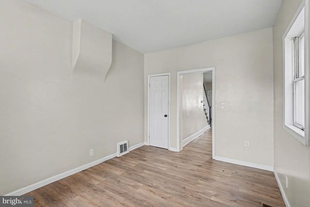 225 W LANCASTER AVE, Reading, PA 19607