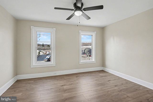 225 W LANCASTER AVE, Reading, PA 19607