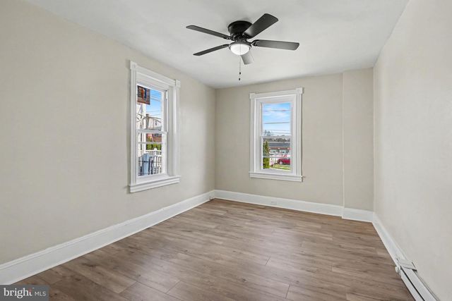 225 W LANCASTER AVE, Reading, PA 19607