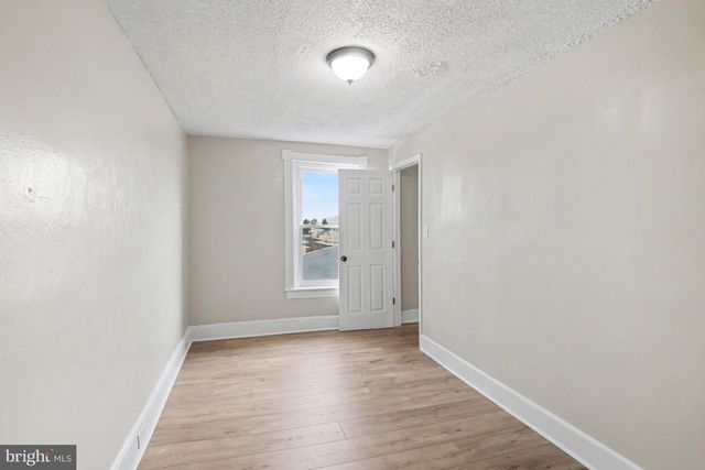 225 W LANCASTER AVE, Reading, PA 19607