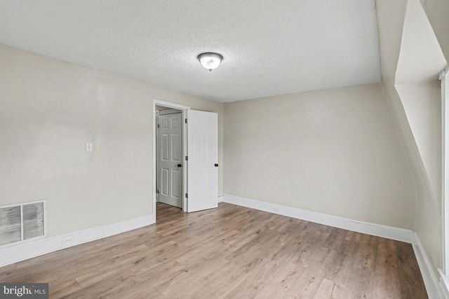 225 W LANCASTER AVE, Reading, PA 19607