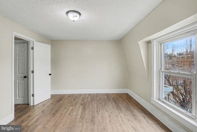 225 W LANCASTER AVE, Reading, PA 19607