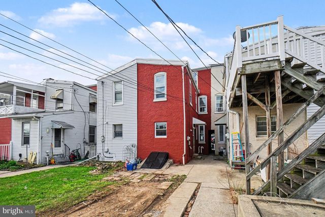 225 W LANCASTER AVE, Reading, PA 19607