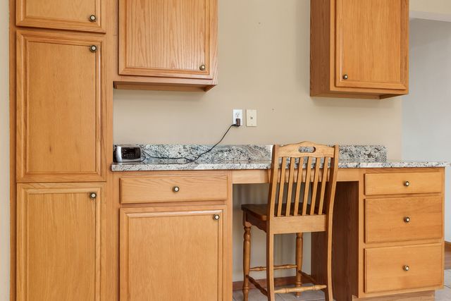 3045 Derbyshire Drive, Machesney Park, IL 61115