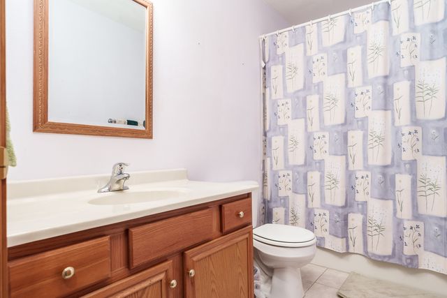 3045 Derbyshire Drive, Machesney Park, IL 61115