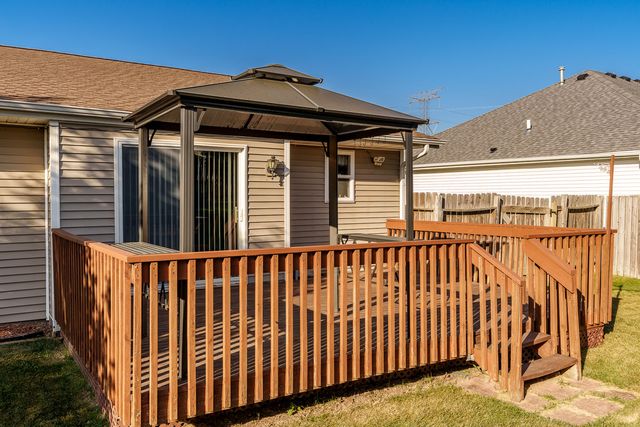 3045 Derbyshire Drive, Machesney Park, IL 61115